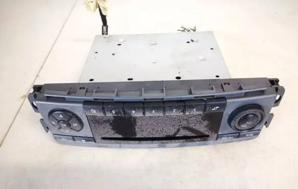 Smart ForFour I Radio/CD/DVD/GPS head unit a4548200379