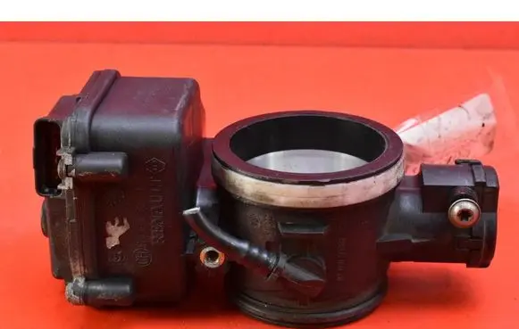 Renault Laguna II Throttle body valve 8200198148A