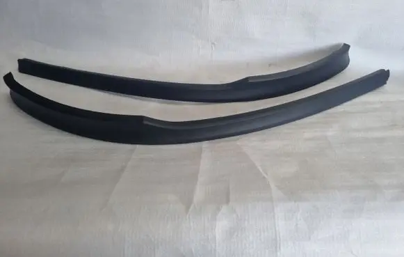 Opel Corsa E Front bumper lip 39003573