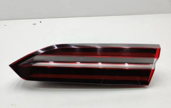 BMW 5 G60 G61 Tailgate rear/tail lights H85A01AD212