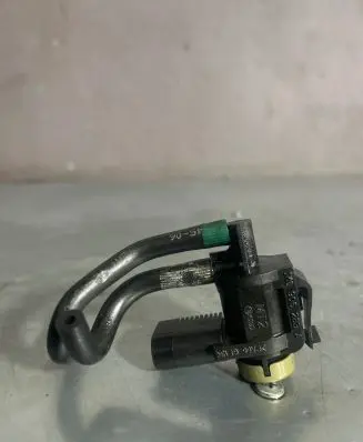 Audi A6 S6 C6 4F Turbo solenoid valve 1K0906283A