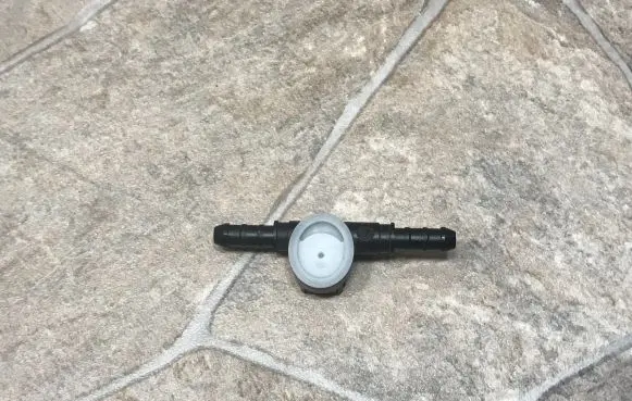 Mercedes-Benz C W205 Windshield washer spray nozzle 