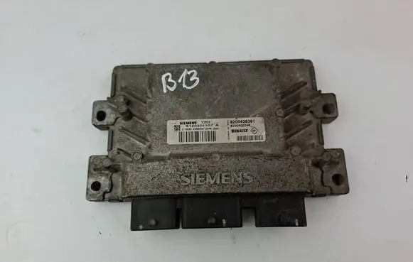 Renault Twingo I Engine control unit/module 8200438381 8200400246