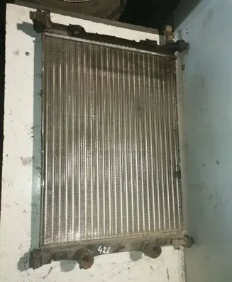 Renault Megane II Coolant radiator 63769