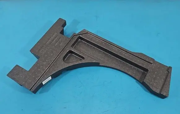 Nissan Qashqai Spare wheel section trim 84977JD000 IMPRK1558196