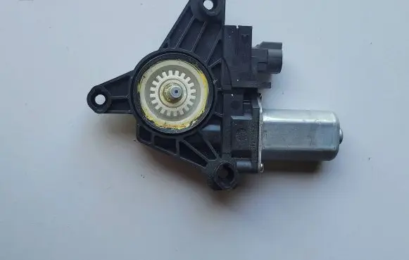 Fiat 500X Rear door window regulator motor Gb558ra 037706100 886307