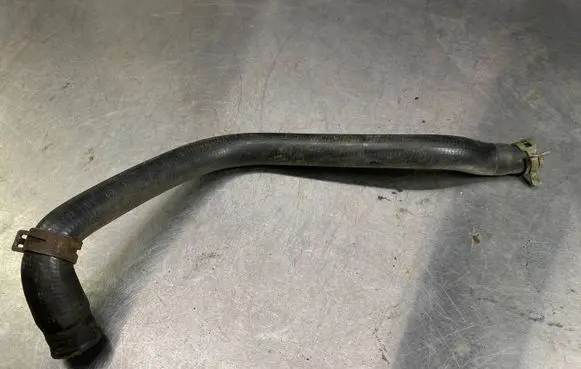Volkswagen Golf II Engine coolant pipe/hose 191819371E
