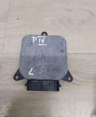 Toyota Prius (XW50) Light module LCM 8990747010