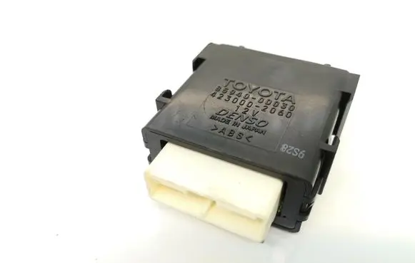 Toyota Yaris Window wiper relay 859400D030 4230002060