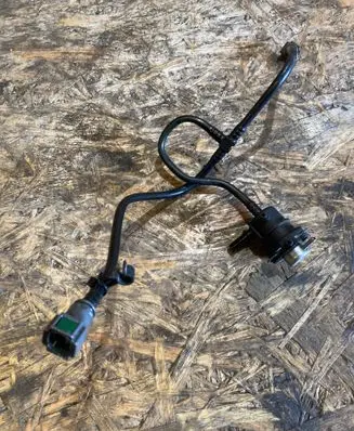 Peugeot 407 Fuel pressure sensor PA66GF25 BRA060117 9629414680