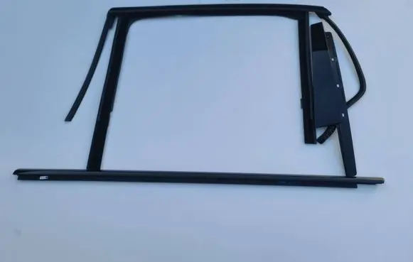 BMW 7 G70 Rear door glass trim molding 9447511