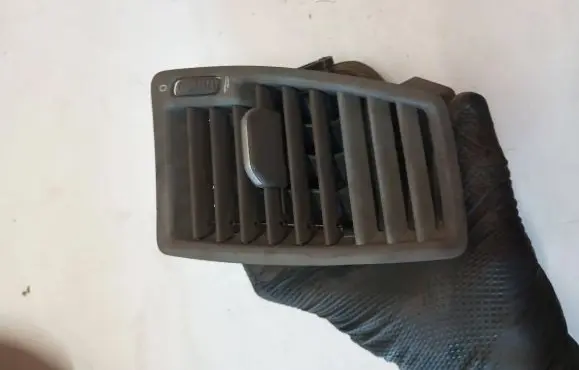 Dashboard side air vent grill/cover trim