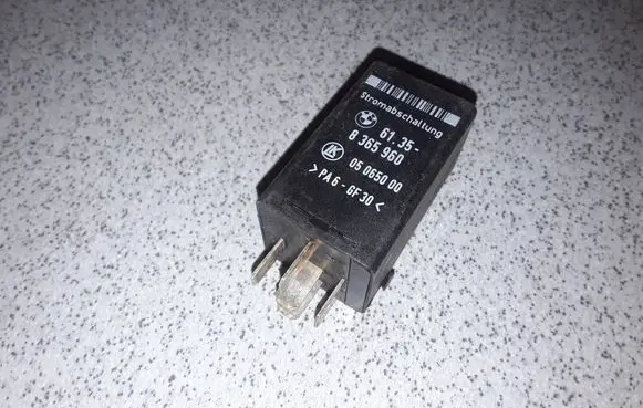 BMW 5 E39 Other relay 61358365960