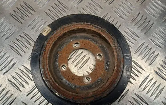Opel Astra H Crankshaft pulley 8980391730