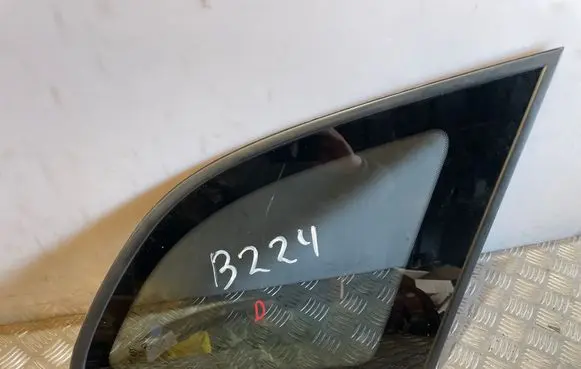 Hyundai Santa Fe Rear side window 43R000399