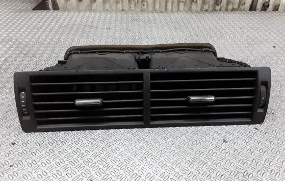 Audi A4 S4 B6 8E 8H Dash center air vent grill 8E0820951H