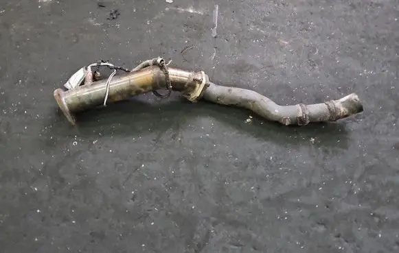 Muffler/silencer