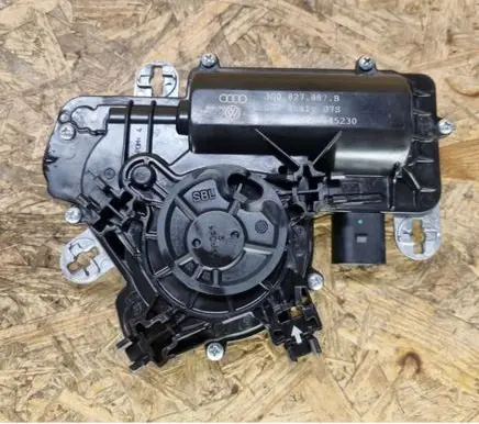 Volkswagen PASSAT B8 Tailgate/trunk/boot lift motor 60718 145230 3G0827887B
