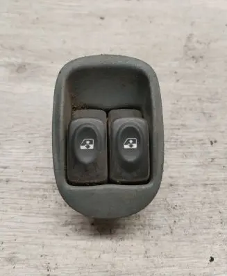 Renault Scenic I Electric window control switch 25165