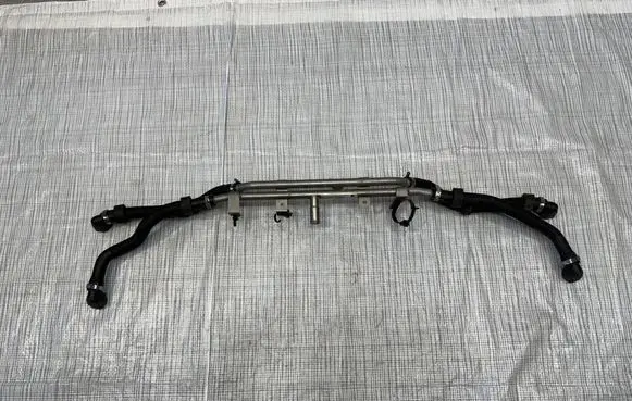 Maserati Ghibli Engine coolant pipe/hose 66221