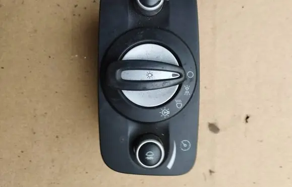Ford Mondeo MK IV Light switch AG9T13A024EA 10022428