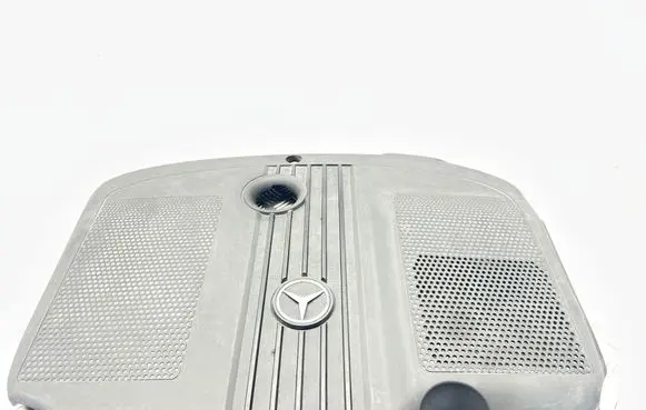 Mercedes-Benz C W204 Engine cover (trim) A6510101467 BBP187601