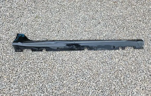 KIA Rio Sill/side skirt trim 87754-H8300