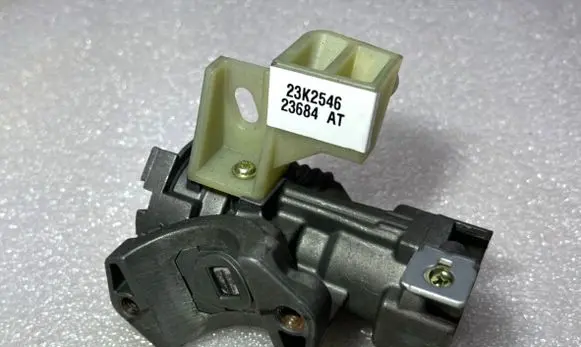 Hyundai i30 Ignition lock 819103X000