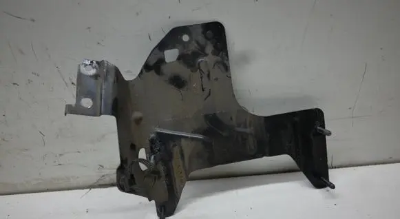Mazda 3 II Engine control unit holder 
