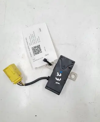 Audi A8 S8 D3 4E Fuse 7L0915457A