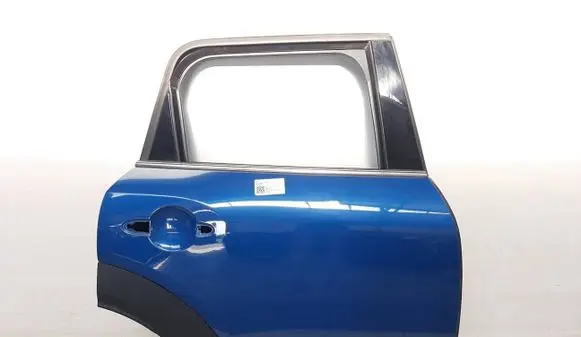 Mini Cooper Countryman F60 Rear door