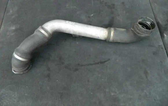 BMW 5 E60 E61 Intercooler hose/pipe 7793896