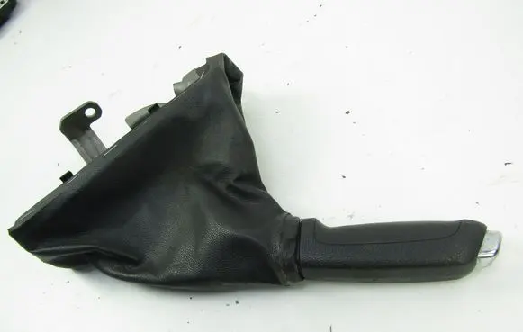 Opel Corsa D Hand brake release handle 13207591