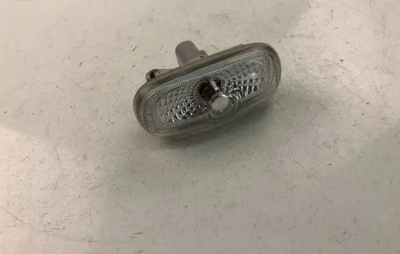 KIA Ceed Front indicator light 923033K0
