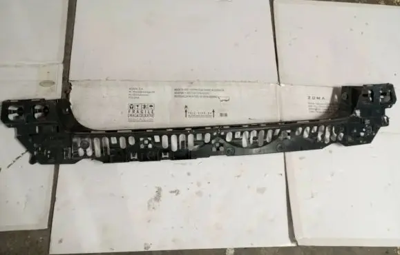 BMW 7 G11 G12 Rear bumper mounting bracket 21754011 511273571
