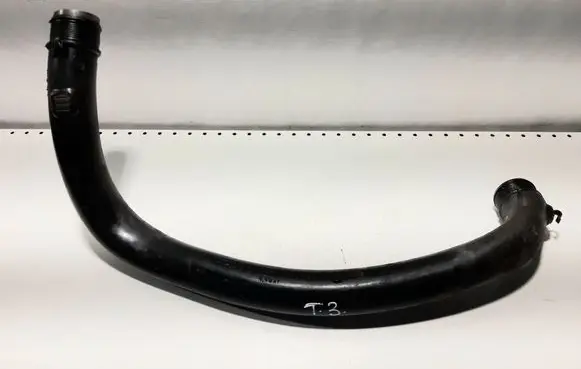 Intercooler hose/pipe
