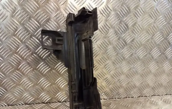 BMW X3 E83 Radiator support slam panel bracket 75302549 155986348
