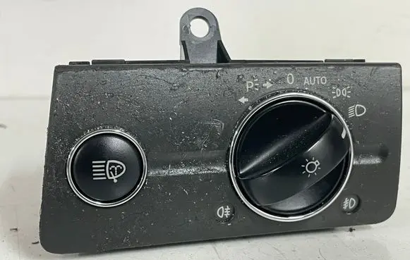 Mercedes-Benz E W211 Light switch A2115450404