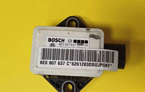 Audi A4 S4 B7 8E 8H ESP acceleration yaw rate sensor 8E0907637C