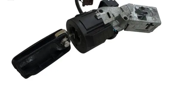 Citroen C4 I Ignition lock N0502455