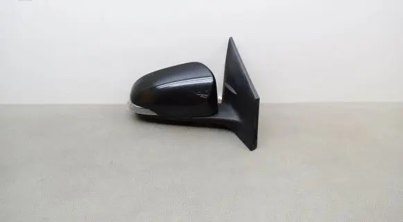Front door electric wing mirror