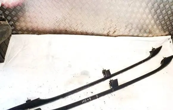 Roof bar rail