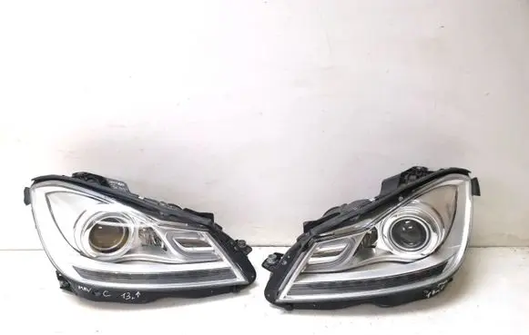 Mercedes-Benz C W205 Headlight/headlamp