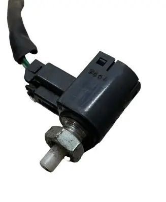 Clutch pedal sensor