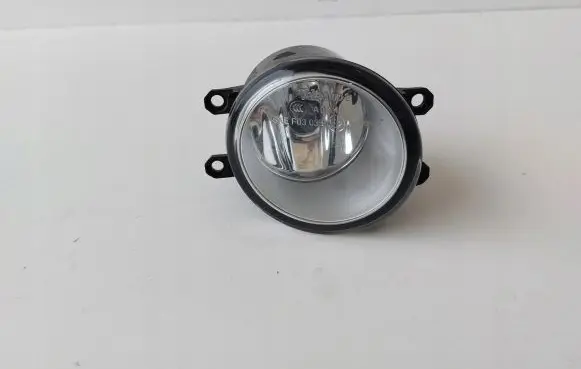 Toyota Avensis T250 Front fog light 89210656