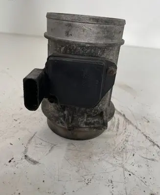 Audi A6 S6 C5 4B Mass air flow meter AFH7025G