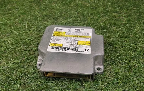 Chevrolet Aveo Airbag control unit/module 96806963