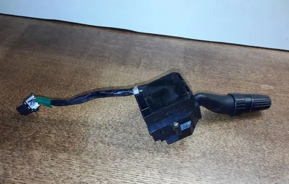 Honda Accord Indicator stalk M22658