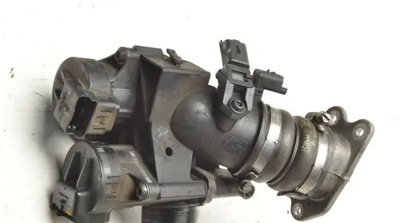 Volvo S40 Electric throttle body valve 9686487880