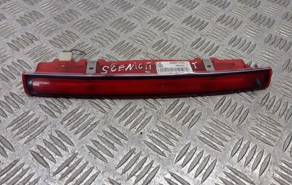 Renault Scenic II - Grand scenic II Third/center stoplight 8200073239
